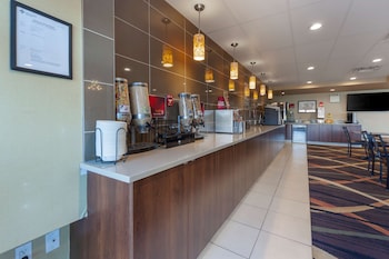 best western plus fox creek