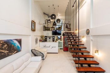 my way hostel chiang mai