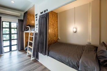 my way hostel chiang mai