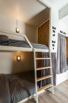 my way hostel chiang mai