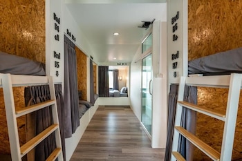 my way hostel chiang mai