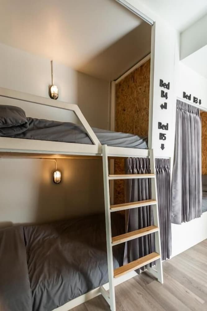 my way hostel chiang mai