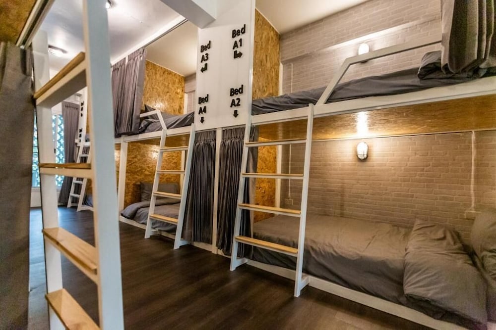 my way hostel chiang mai