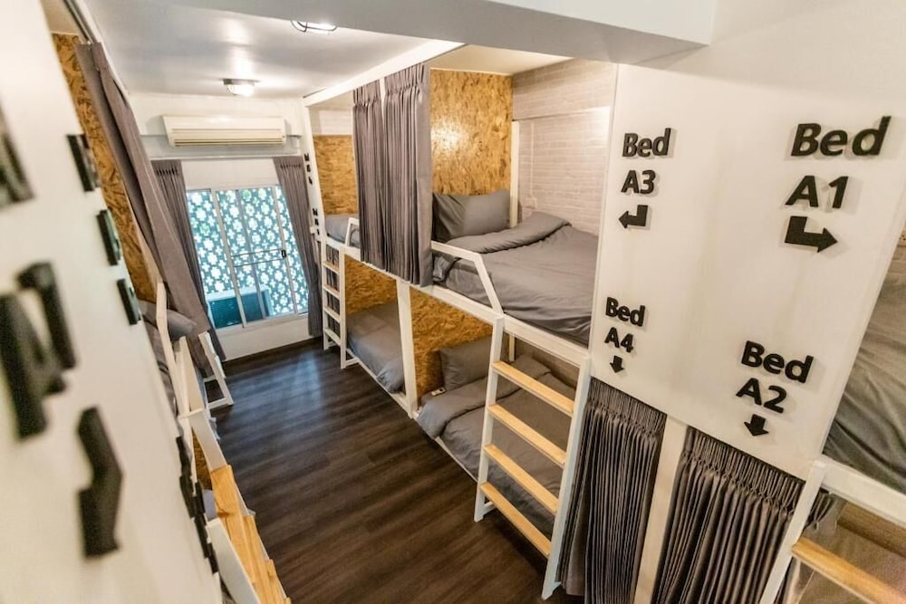 my way hostel chiang mai