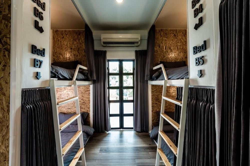 my way hostel chiang mai