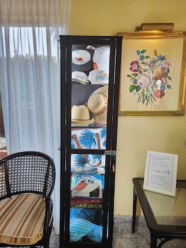 hotel don candido