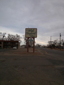 high chaparral inn