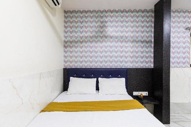 hotel amrapali lodging and boarding