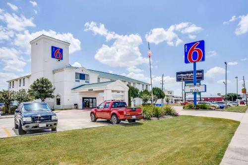 Motel 6 Katy, Tx - Houston,Houston>>Cypress,2 star