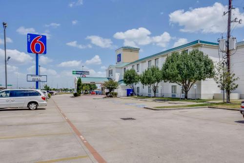 Motel 6 Katy, Tx - Houston,Houston>>Cypress,2 star