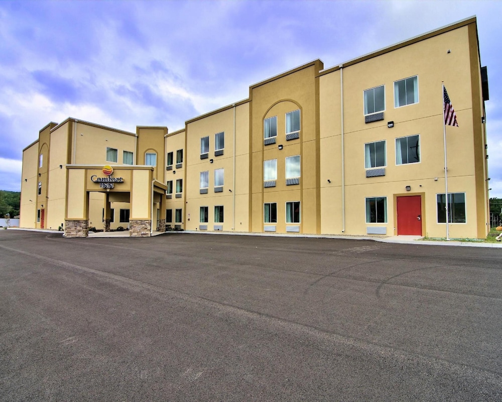 Comfort Inn Apalachin / Binghamton W Route 17,Binghamton>>Apalachin,3 star