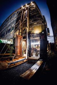 shade house phuket downtown