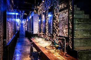 shade house phuket downtown