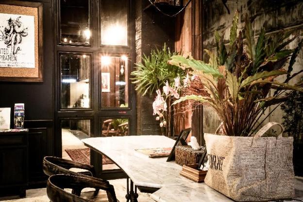 shade house phuket downtown