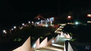tropic garden hotel