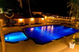 tropic garden hotel