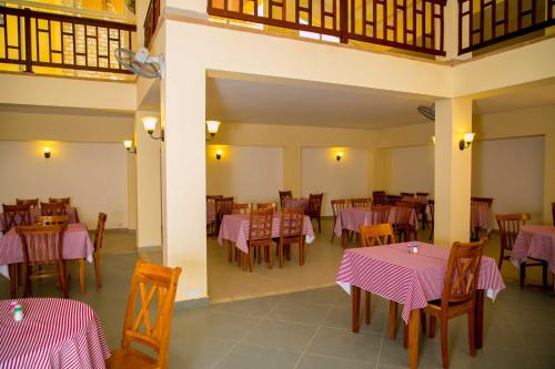 tropic garden hotel