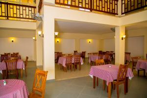 tropic garden hotel