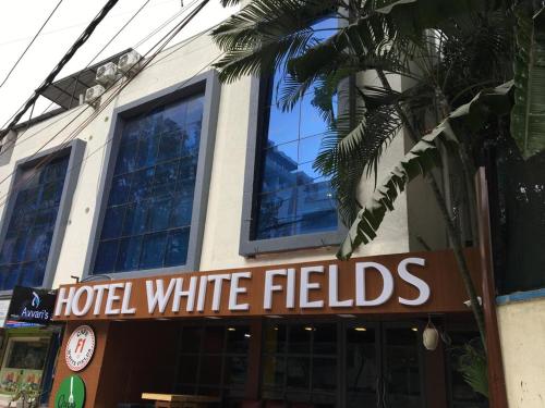hotel white fields