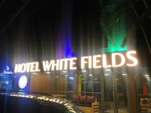 Hotel White Fields,Ranga Reddy>>Hyderabad,3 star