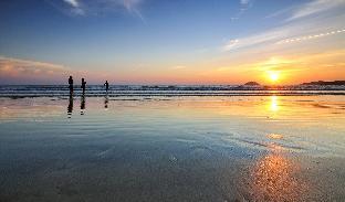 aeropod 5mins airport kk 7mins to tg aru beach kk