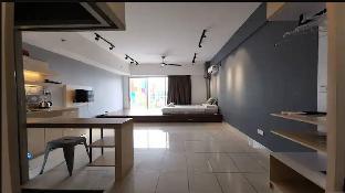 aeropod 5mins airport kk 7mins to tg aru beach kk