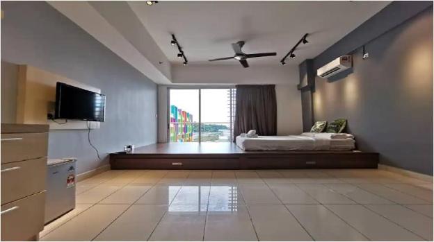 aeropod 5mins airport kk 7mins to tg aru beach kk