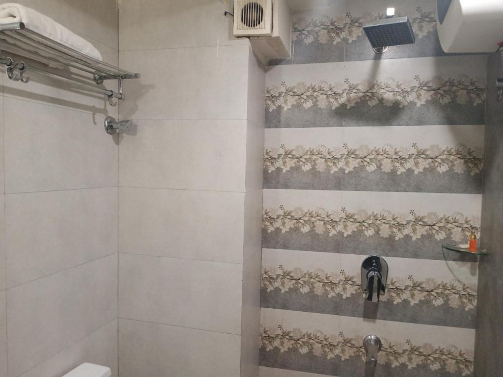 hotel krishna by keymagics