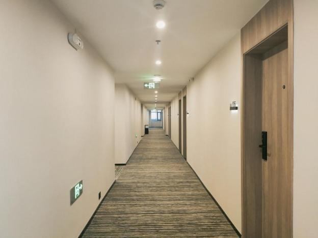 green tree inn express heze university town