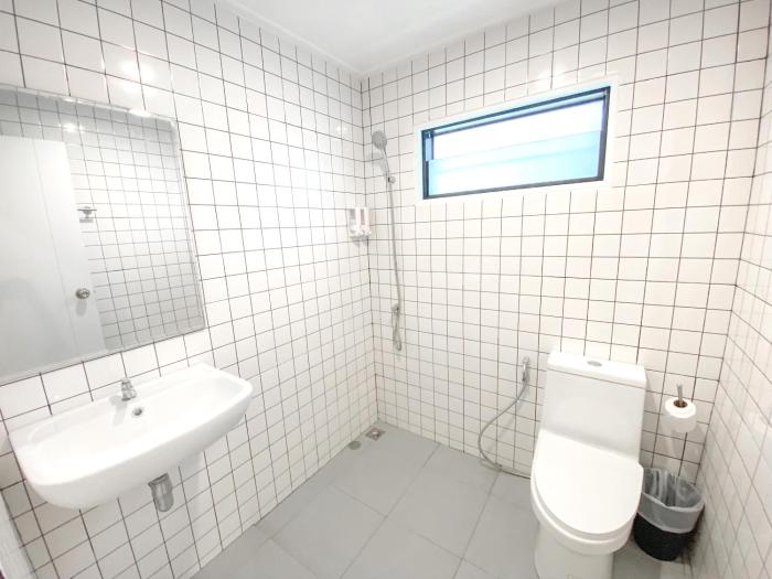 sea bear resort koh payam