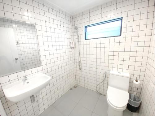 sea bear resort koh payam