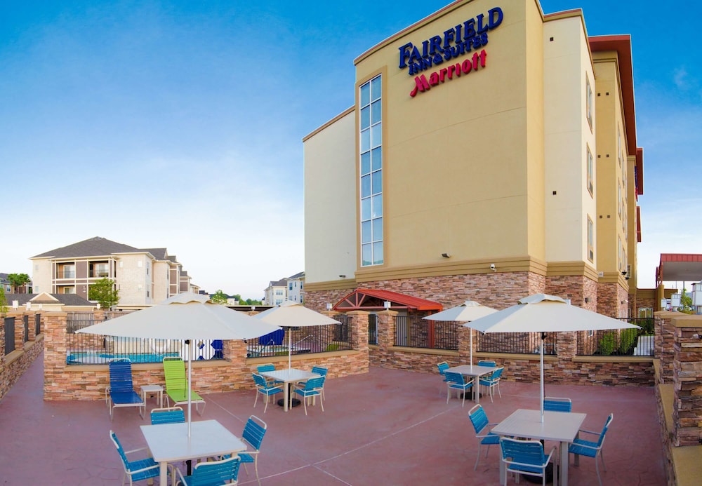 fairfield inn and suites houston north spring