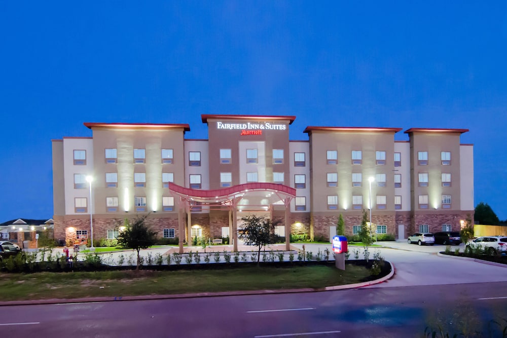 fairfield inn and suites houston north spring