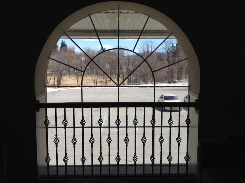 inn at arbor ridge hotel and conference center