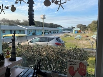 swell motel