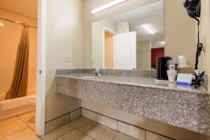 Rodeway Inn,Garvin County>>Garvin,2 star