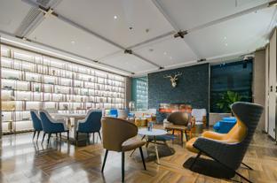 echarm plus hotel xian hancheng lake shirong international