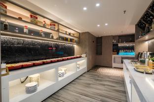 echarm plus hotel xian hancheng lake shirong international