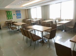 city comfort inn shenzhen pinghu railway station huanan city
