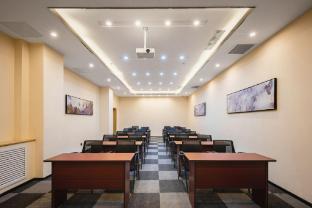 city comfort inn shenyang north railway station huigong plaza shenyang university