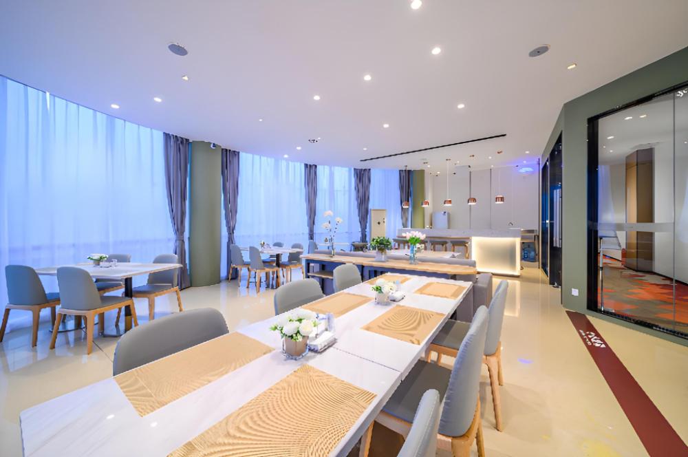 borrman hotel nanning xingguang avenue jiangnan passenger terminal