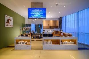 borrman hotel nanning xingguang avenue jiangnan passenger terminal