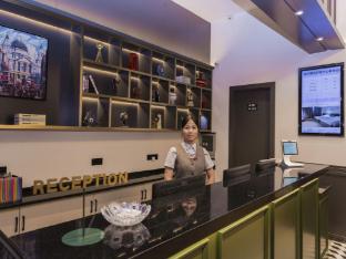 premier city comfort hotel fangchenggang executive center high speed railway station