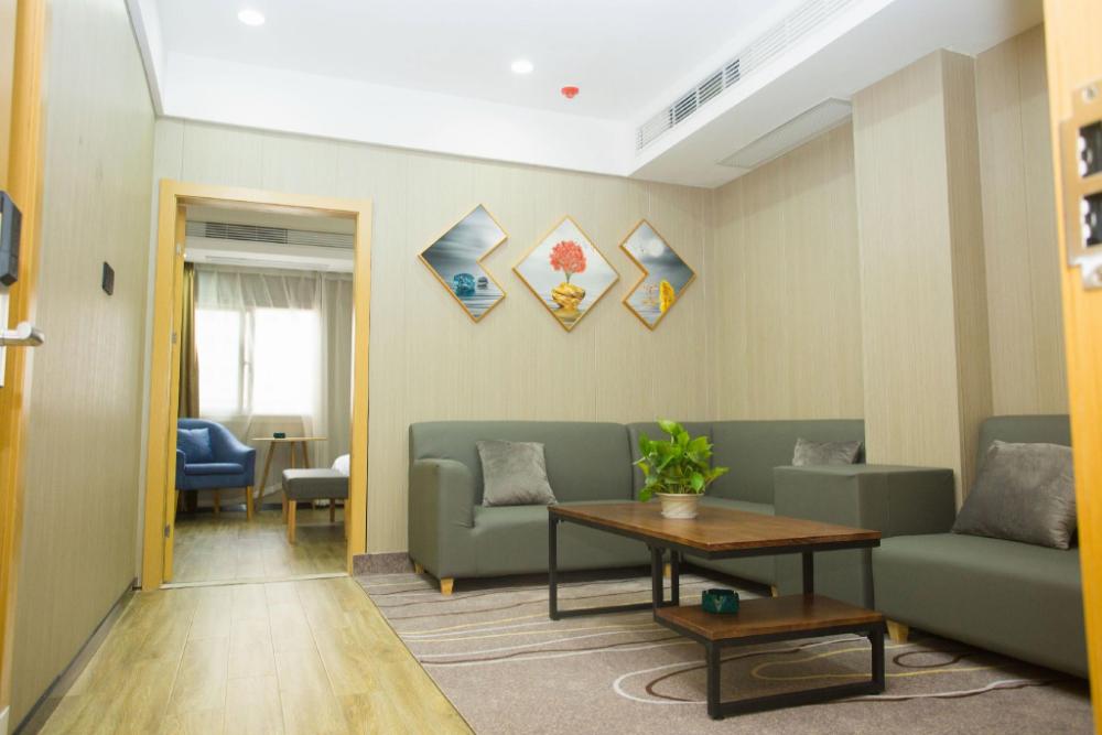 city comfort inn jiujiang yongxiu county government square
