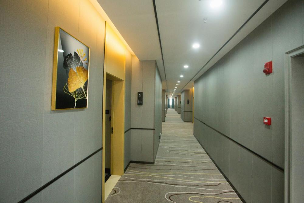 city comfort inn jiujiang yongxiu county government square
