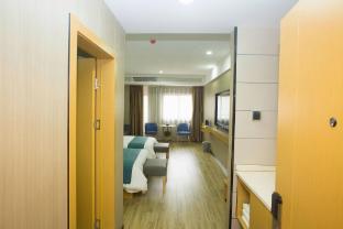 city comfort inn jiujiang yongxiu county government square