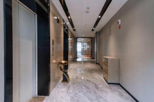borrman hotel huangshi north railway station