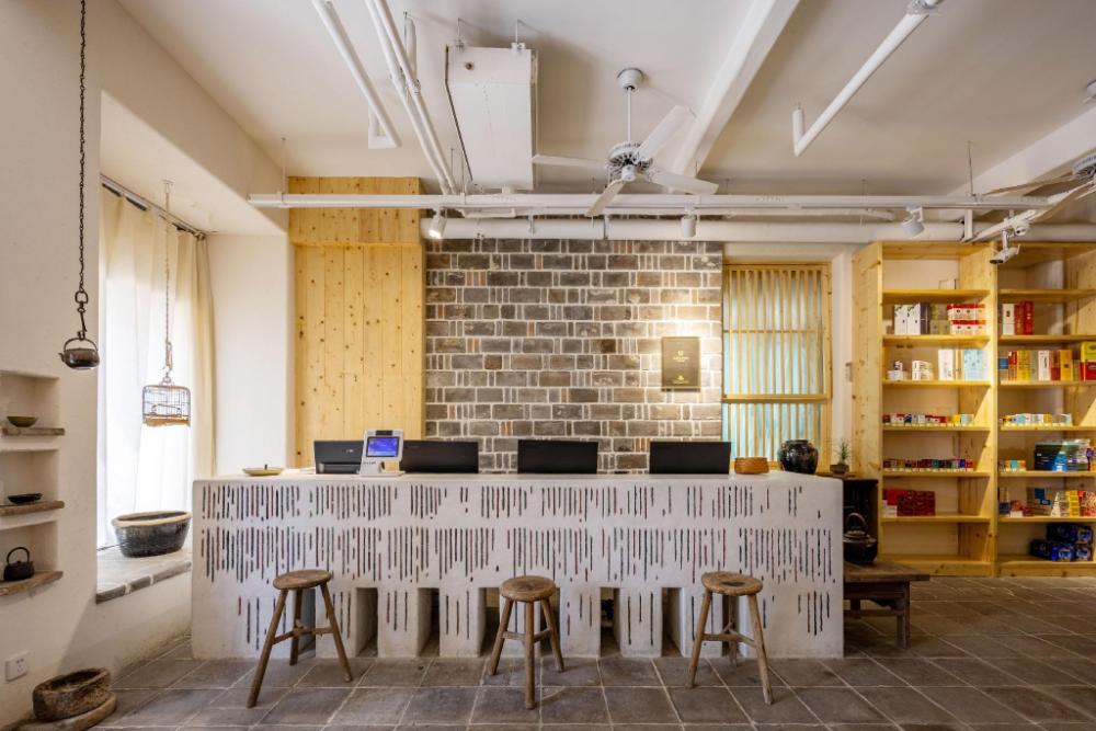 borrman hotel jinan east station wanhong plaza