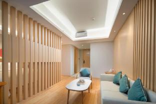 borrman hotel jinan east station wanhong plaza