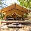 ara dinawan island resort